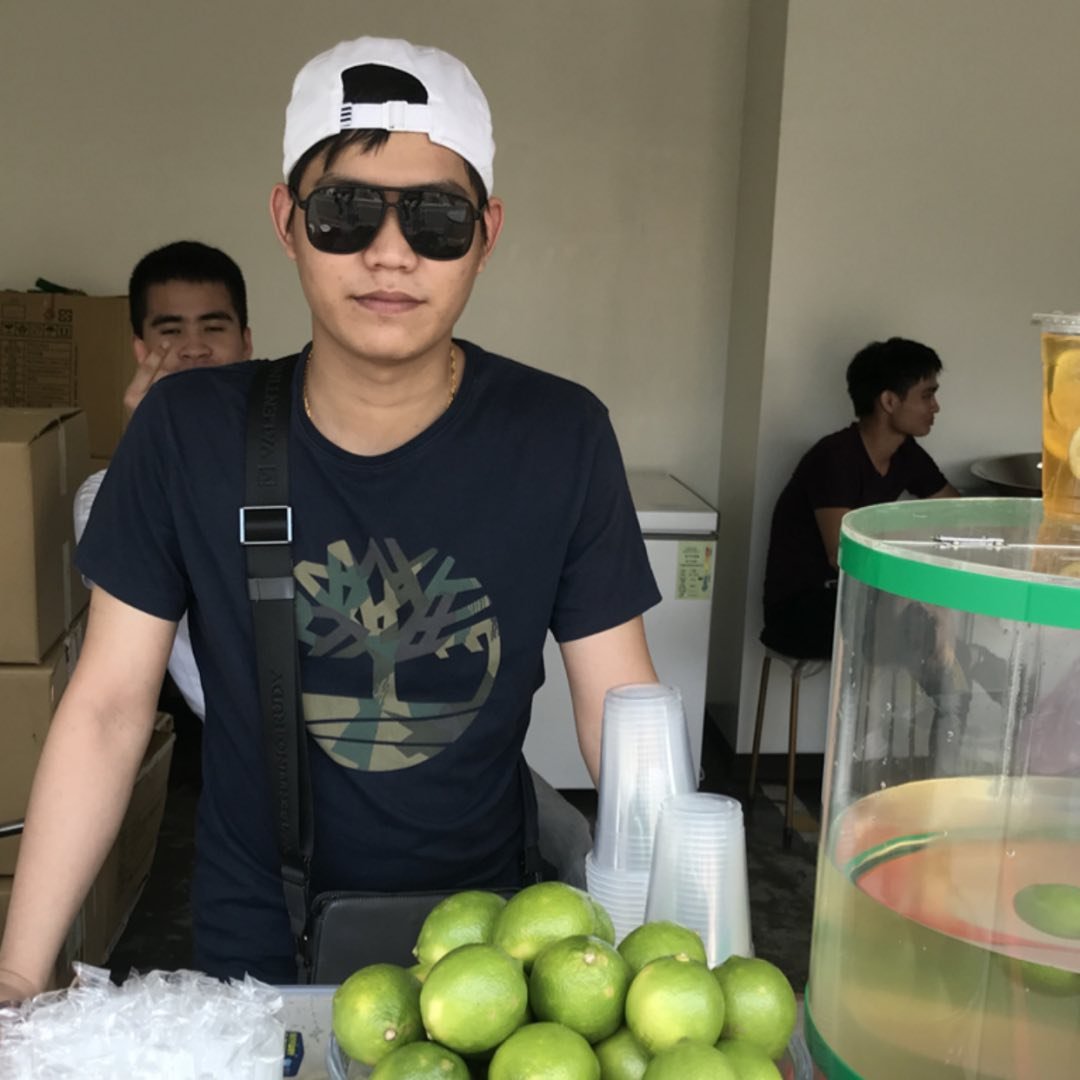 Sĩ Tới